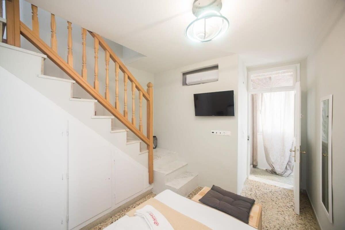 Amazing Maisonette With Roof Garden & Bbq *